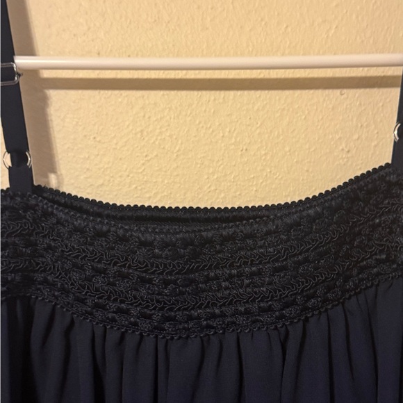 Elegant Dark Navy Women's Top - Picture 2 of 10